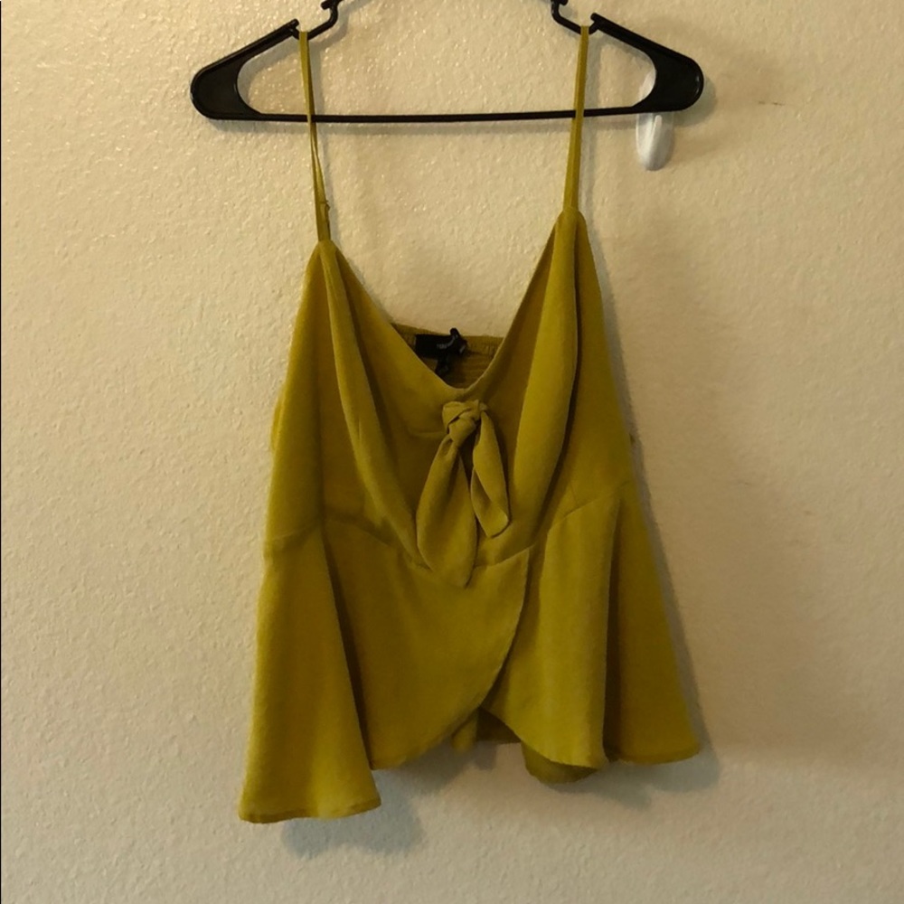 Tulip hem bow cami